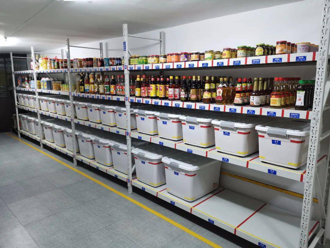 新區(qū)首家4d系統(tǒng)管理體系餐飲企業(yè)通過驗收!_廚房